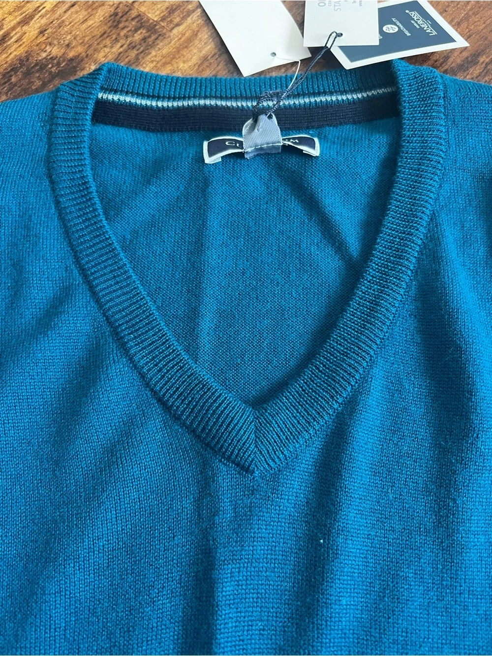 Club Room Men’s XL Merino Wool Blend V-Neck Sweater Majestic Teal NWT